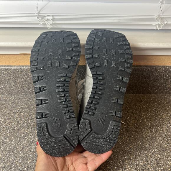 NEW BALANCE 574 Men's Sneakers Activewear ML574EVG Low Top Size 8 D Gray Lace Up - Picture 8 of 9